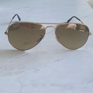 Ray-Ban CLASSIC gold Aviators